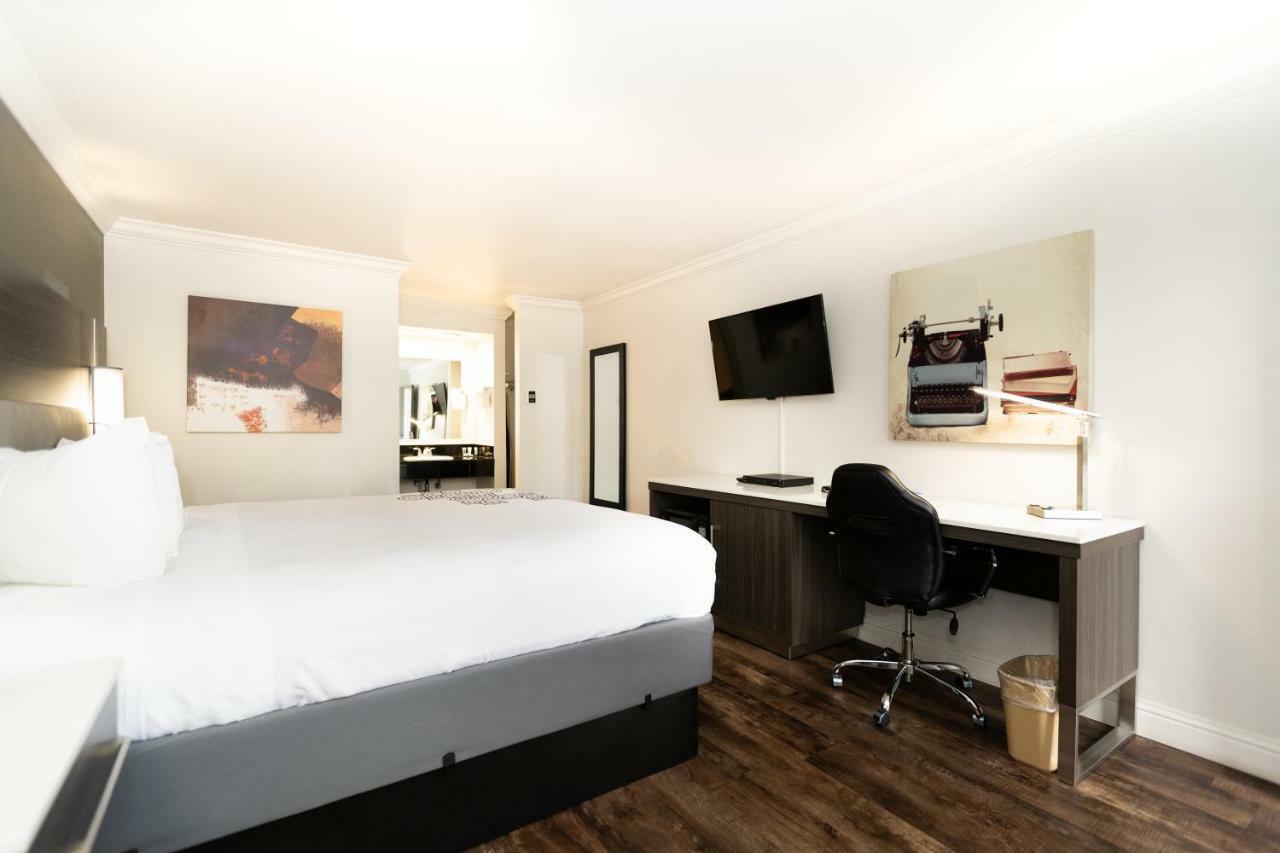 Rodeway Inn San Jose Hwy-101 Tully Rd Exit Værelse billede
