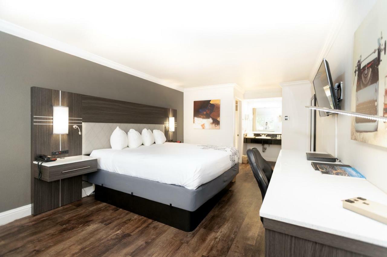 Rodeway Inn San Jose Hwy-101 Tully Rd Exit Eksteriør billede